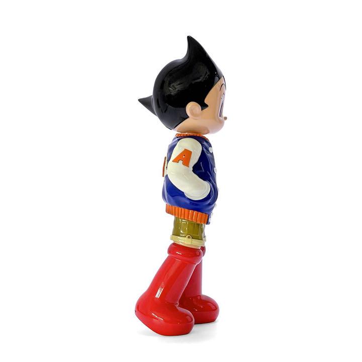 ASTRO BOY Baseball jacket style (HUNGHING TOYS) Limited to 300 bodies Onlyfigure